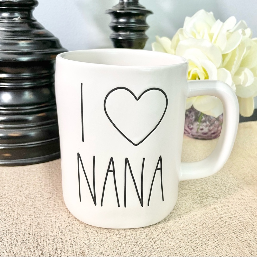 🆕Rae Dunn I LOVE NANA Ceramic Mug